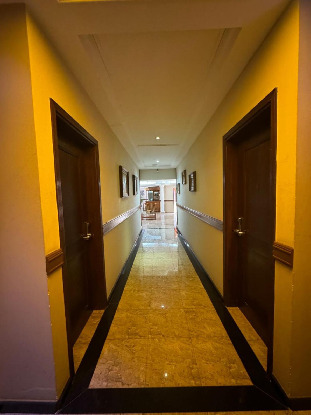 Paradise Inn Hotel Катандува Екстериор снимка