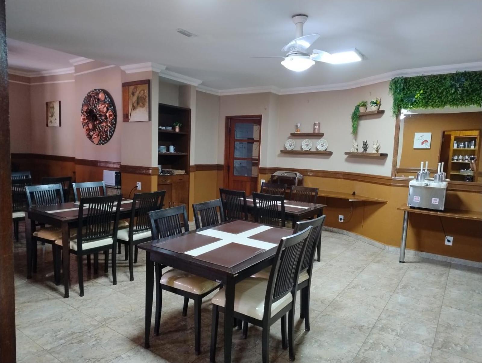 Paradise Inn Hotel Катандува Екстериор снимка