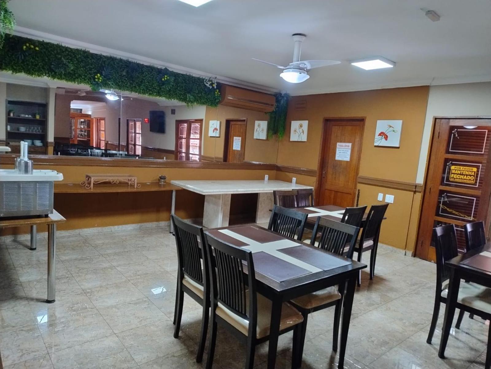 Paradise Inn Hotel Катандува Екстериор снимка
