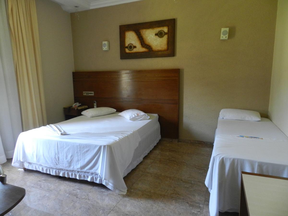 Paradise Inn Hotel Катандува Екстериор снимка